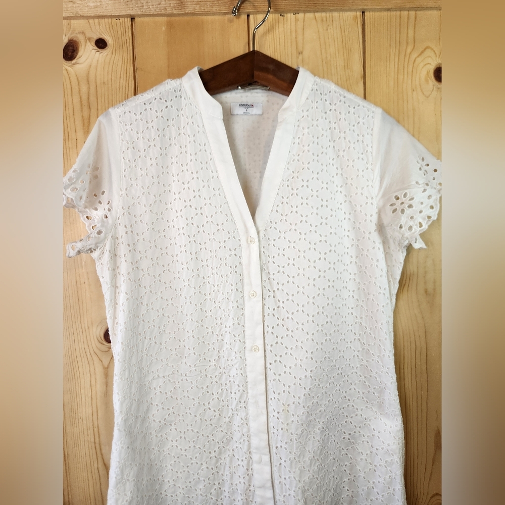 UNTUCKit Pearl White Cotton Eyelet Cap Sleeve Button Down Front Ruffle Hem Dress - Picture 2 of 14